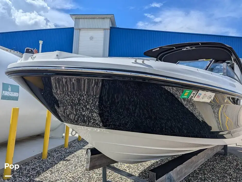 2023 Sea Ray spx 230