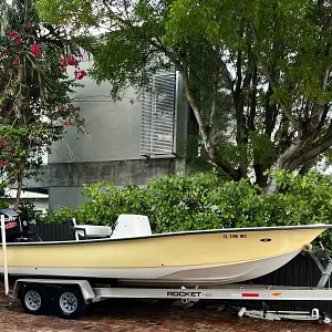 2005 Action Marine Coastal Bay 2110 TE