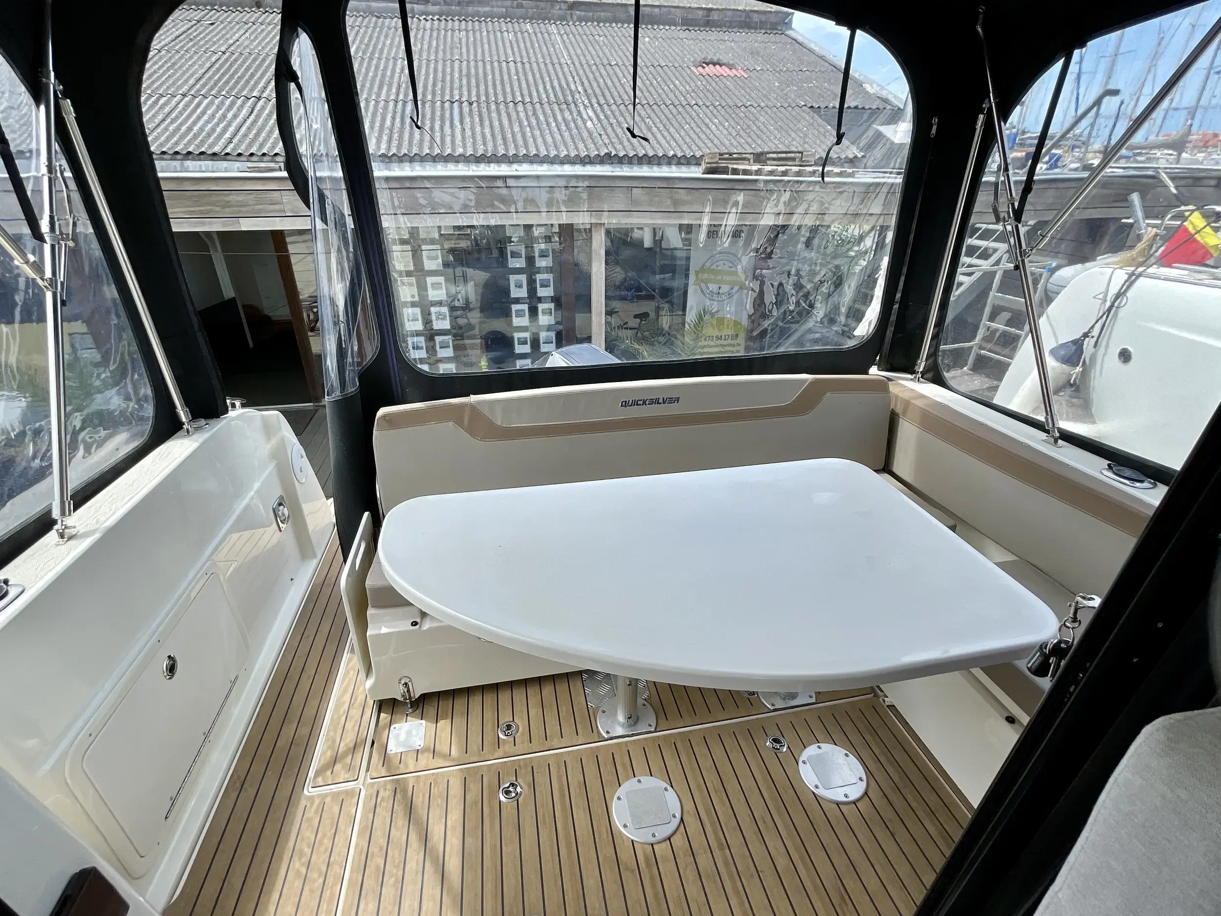 2019 Quicksilver activ 905 weekend