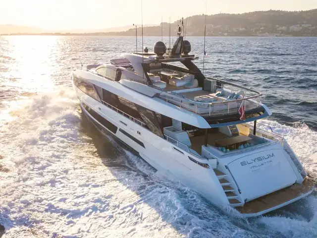 Riva 110 DOLCEVITA