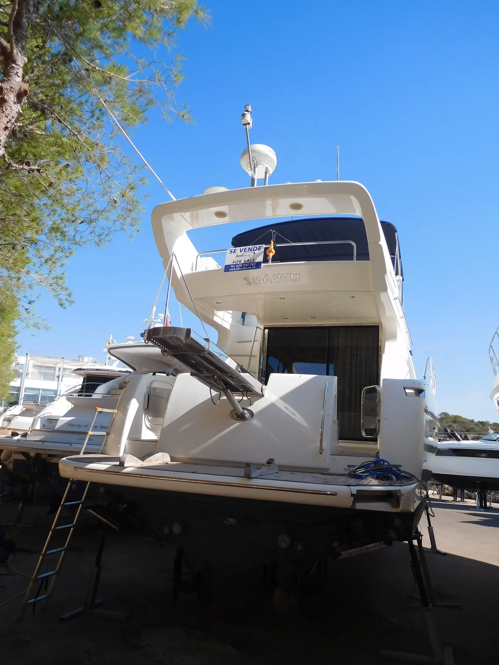 Prestige 46 Flybridge