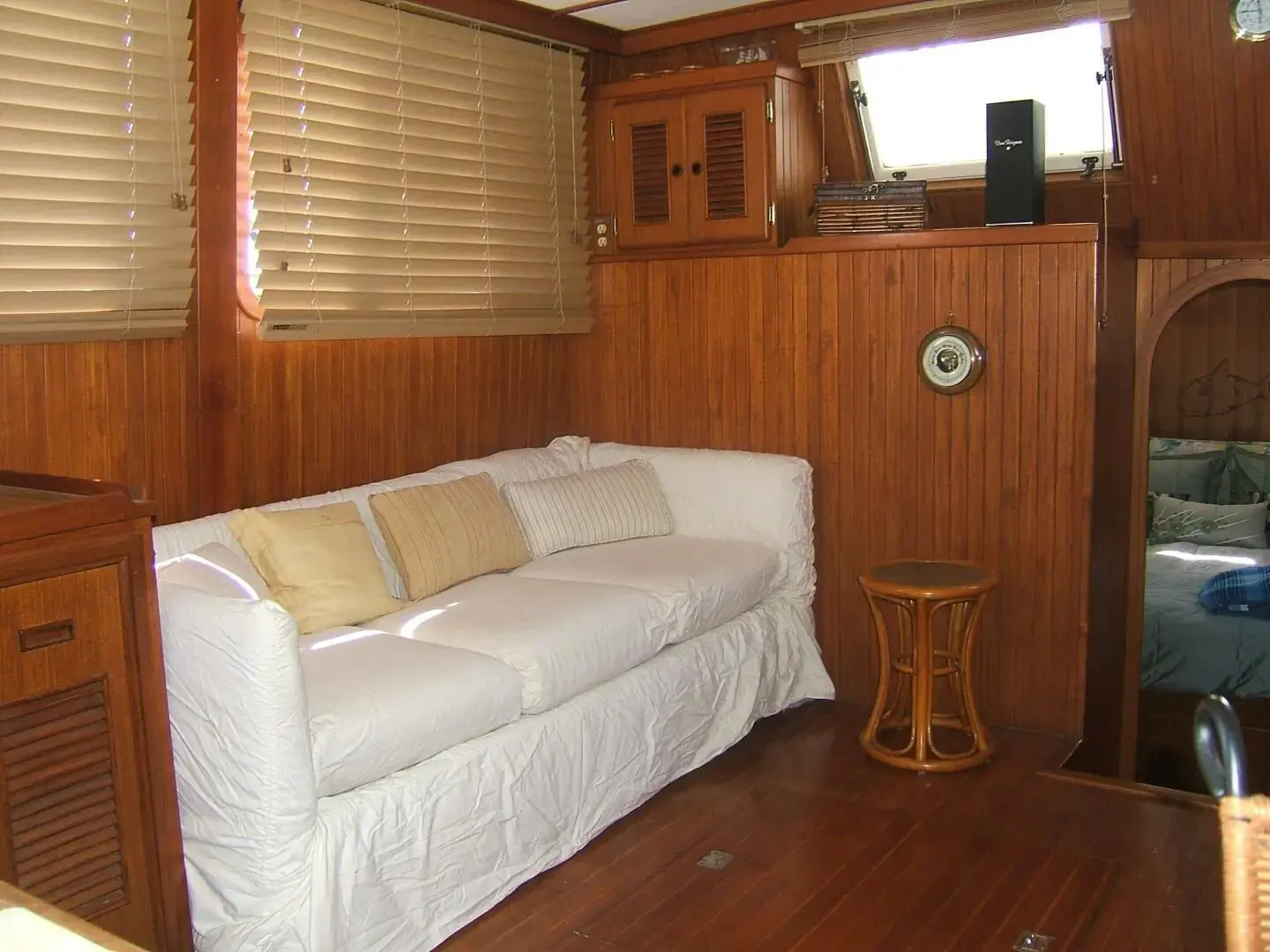 1986 Boatyard 40' sundeck trawler