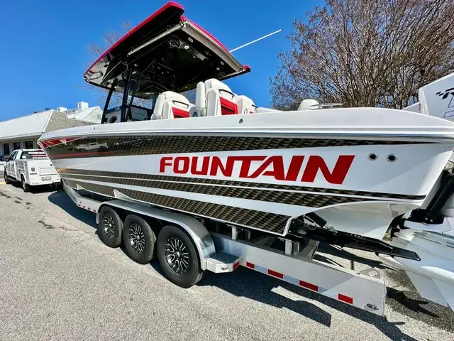 Fountain Powerboats 34 SC