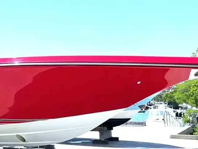 Fountain Powerboats 38 SC