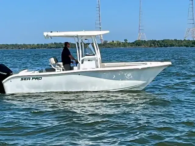 Sea Pro Boats 222