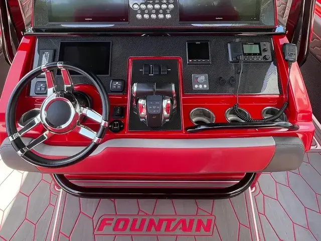 Fountain Powerboats 38 SC