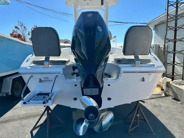 Sea Pro Boats 202