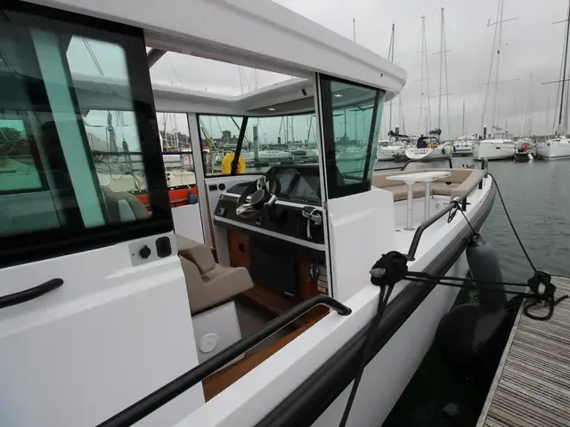 Axopar 28 CABIN