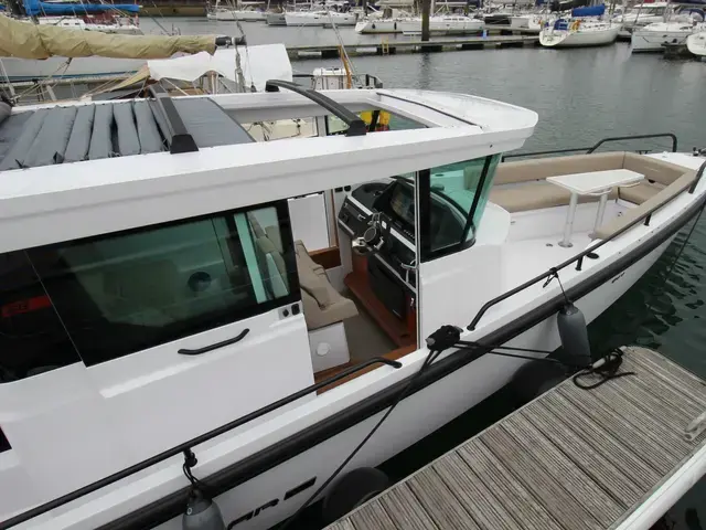 Axopar 28 CABIN