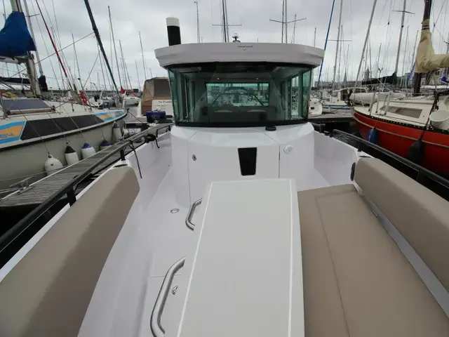 Axopar 28 CABIN