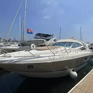 2011 Cranchi Mediterranee 43