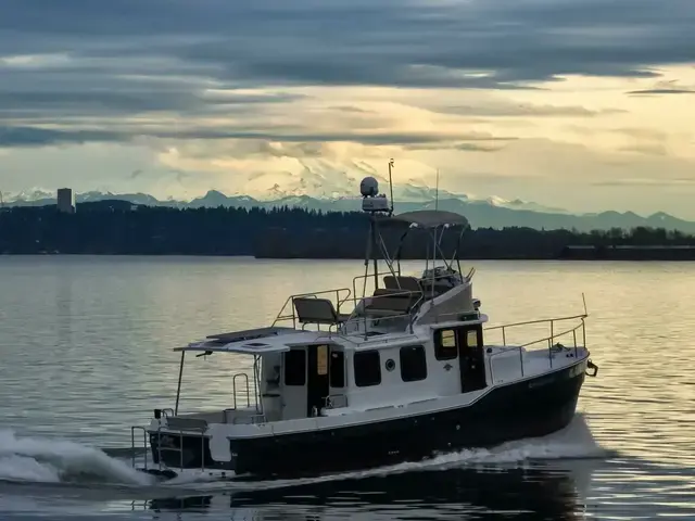 Ranger Tugs R 31 Cb