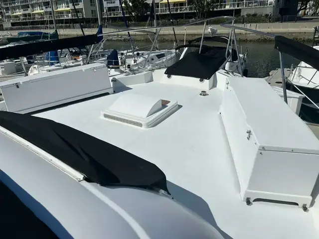 Hatteras 70' Cockpit Motor Yacht