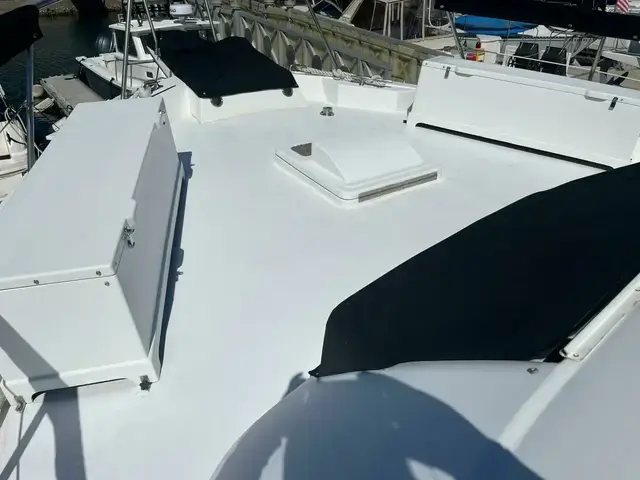 Hatteras 70' Cockpit Motor Yacht