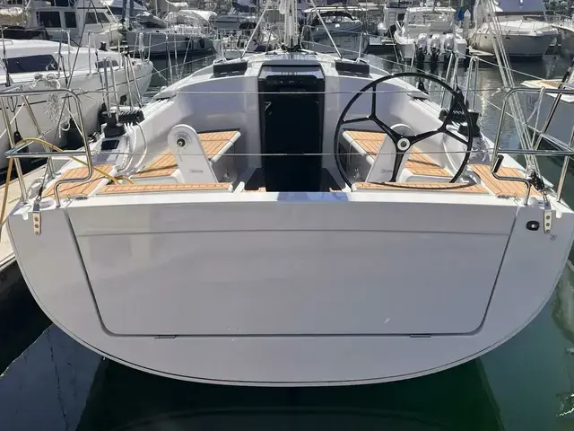 Hanse 348