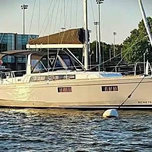 2022 Beneteau Oceanis 38.1