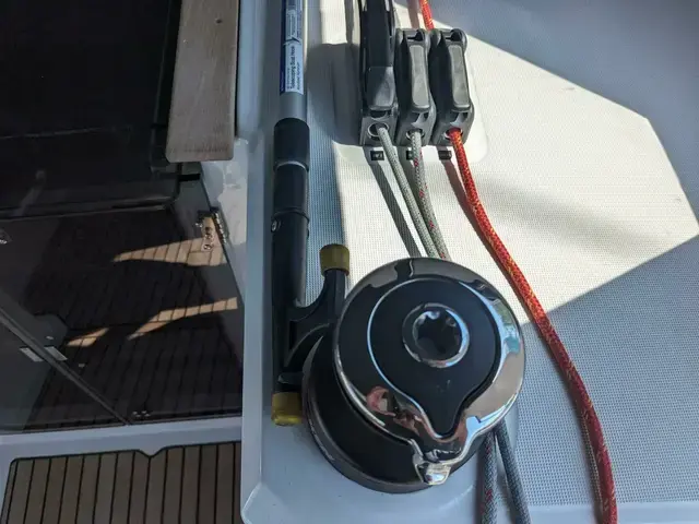 Beneteau Oceanis 38.1