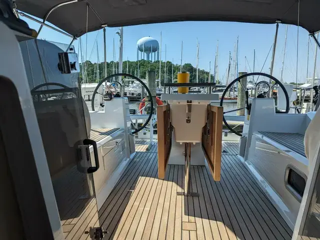 Beneteau Oceanis 38.1