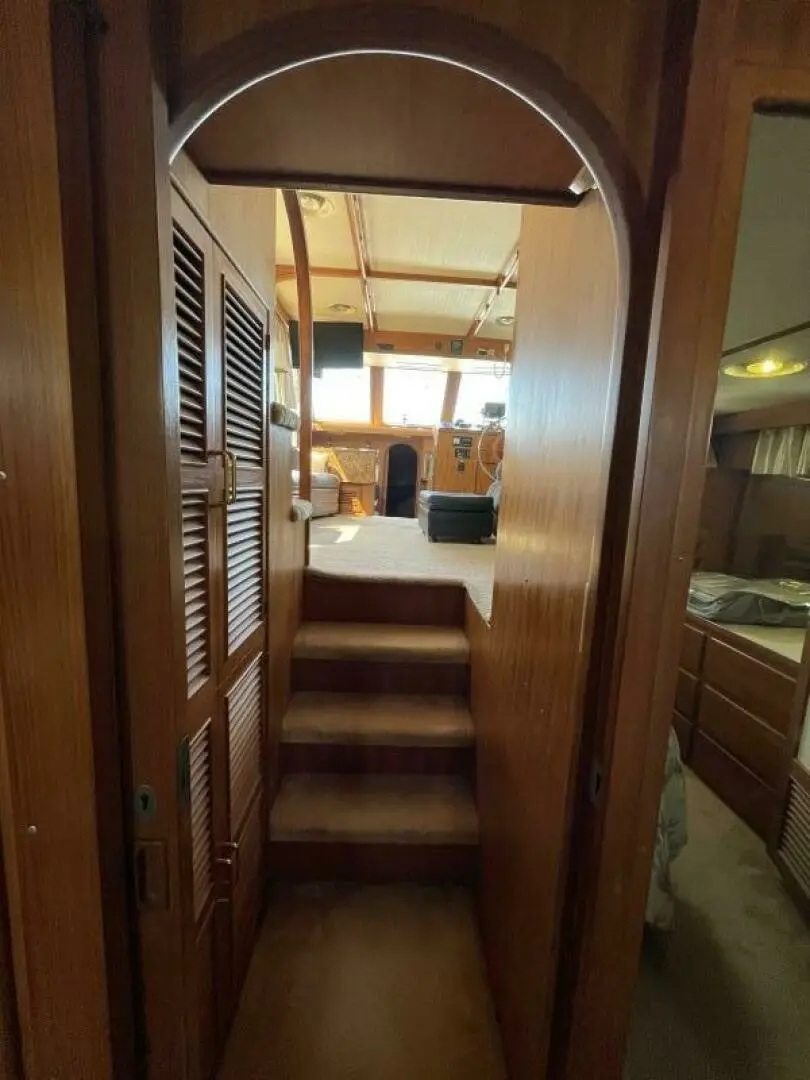 1986 Ponderosa 42ft sundeck