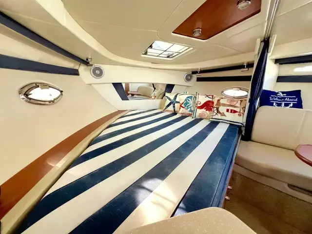 Bayliner 320