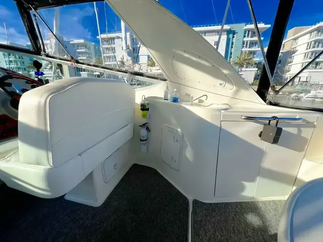 Bayliner 320