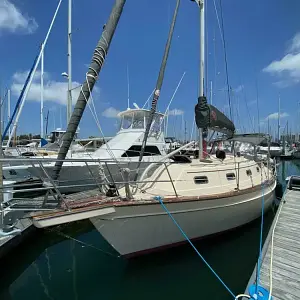 1998 Island Packet 37 ft
