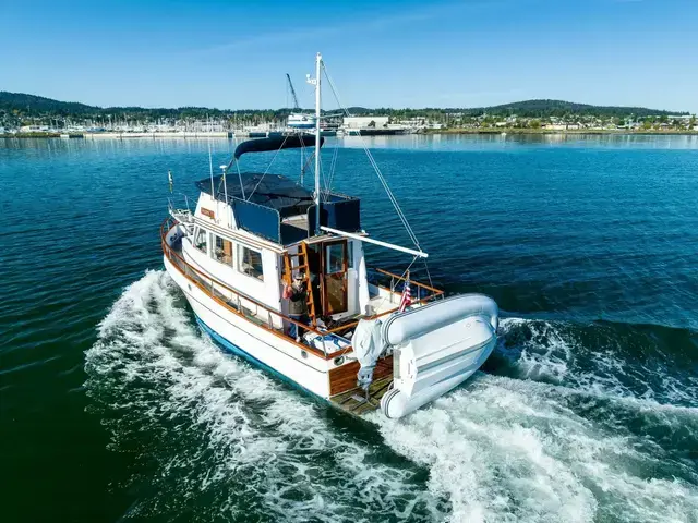 Grand Banks 32 ft