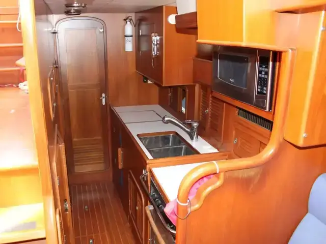 Tayana 460 Vancouver Pilothouse