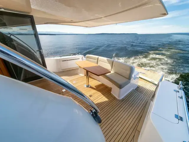 Maritimo M54