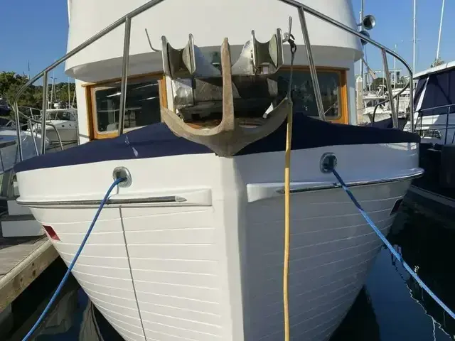 Monk Custom 38 Trawler