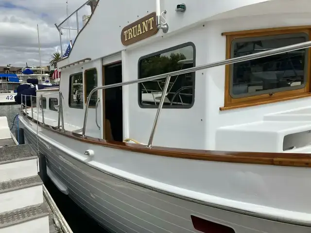 Monk Custom 38 Trawler