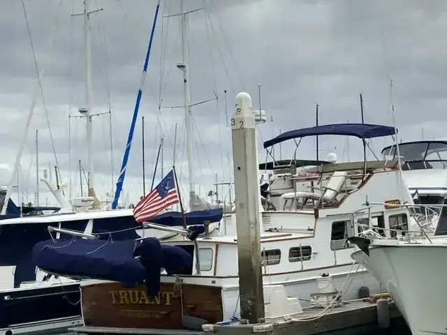 Monk Custom 38 Trawler