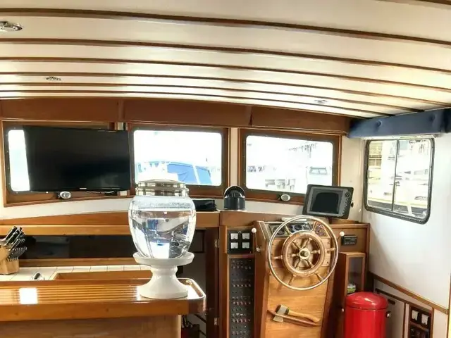 Monk Custom 38 Trawler