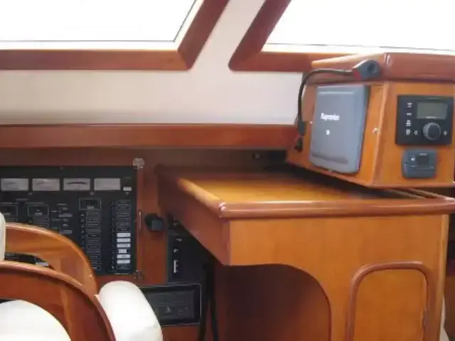 Tayana 58 Deck Saloon