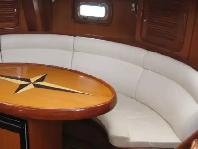 Tayana 58 Deck Saloon