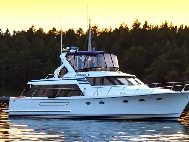 Ocean Alexander Pilothouse