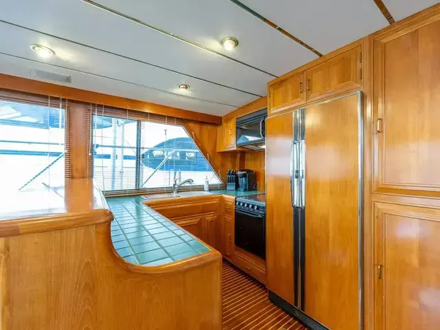 Ocean Alexander Pilothouse