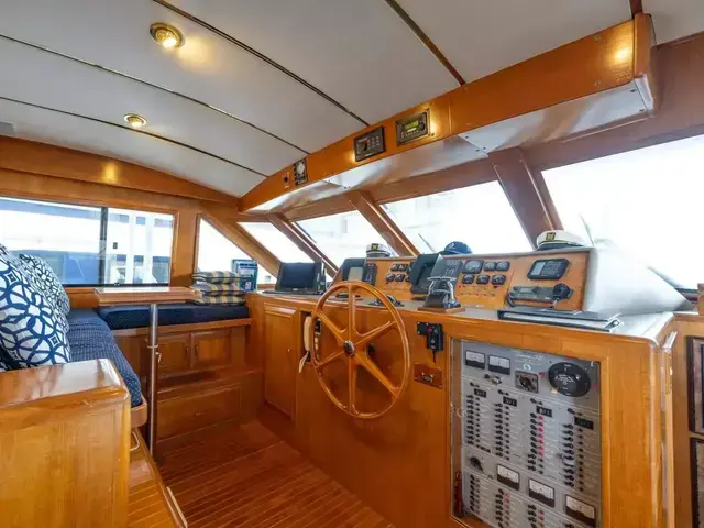 Ocean Alexander Pilothouse