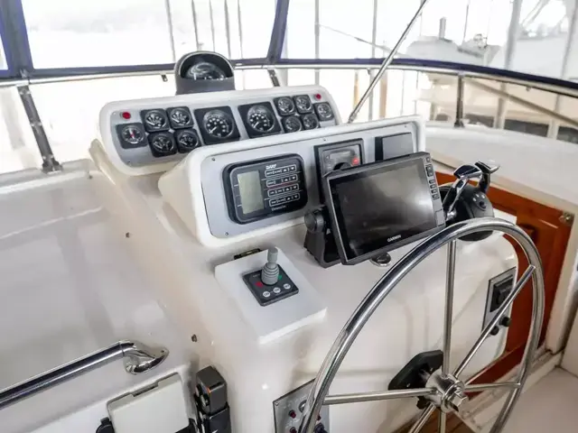 Ocean Alexander Pilothouse