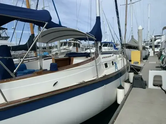 Endeavour 37 Sloop