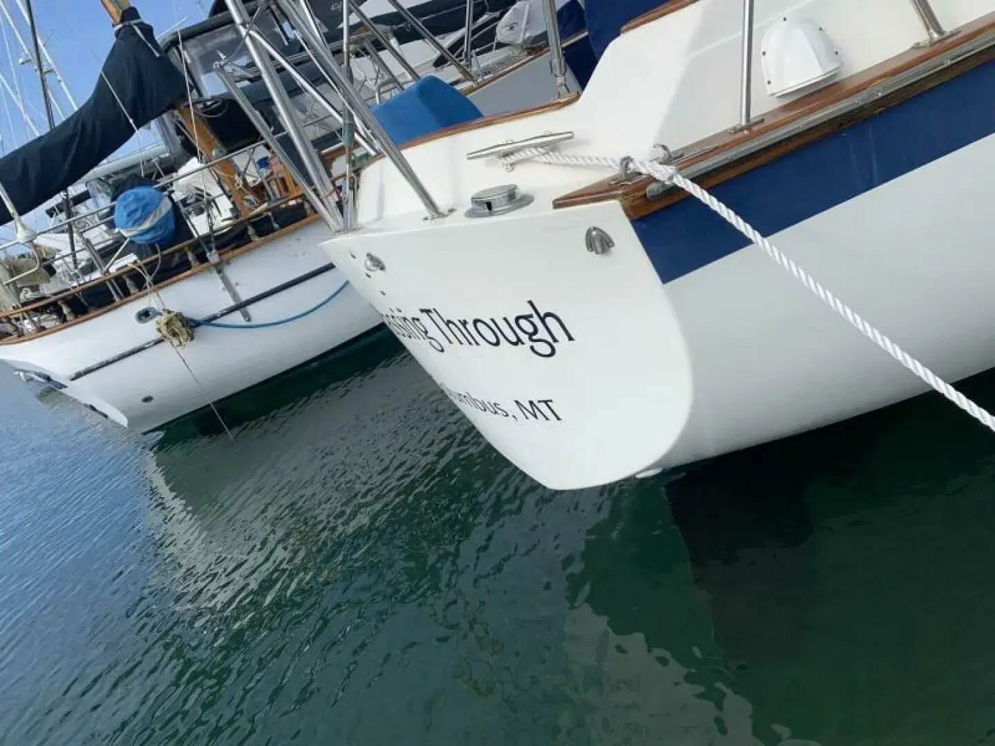 1981 Endeavour 37 sloop