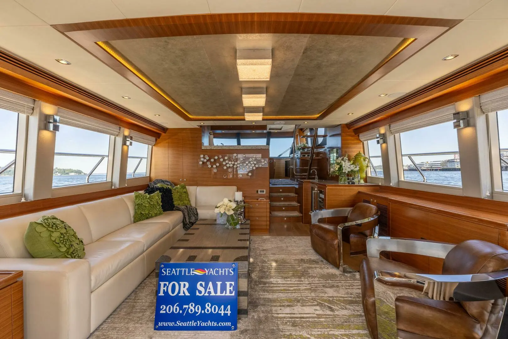 2017 Regency p65 pilothouse