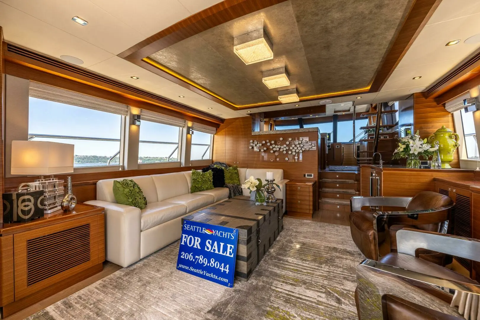 2017 Regency p65 pilothouse