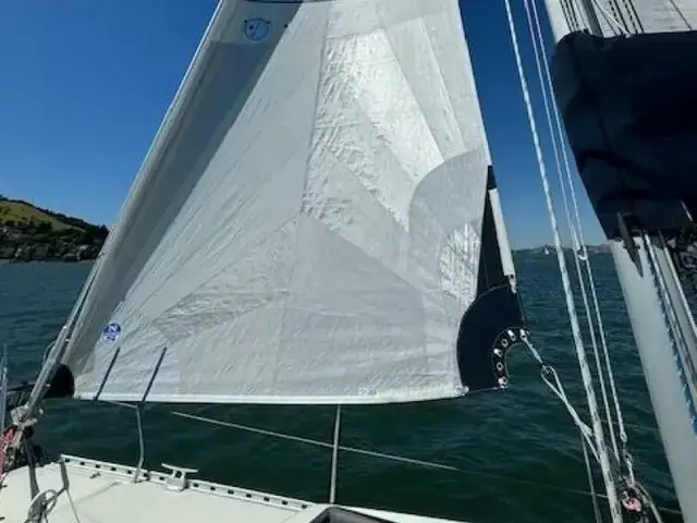 Hanse 341