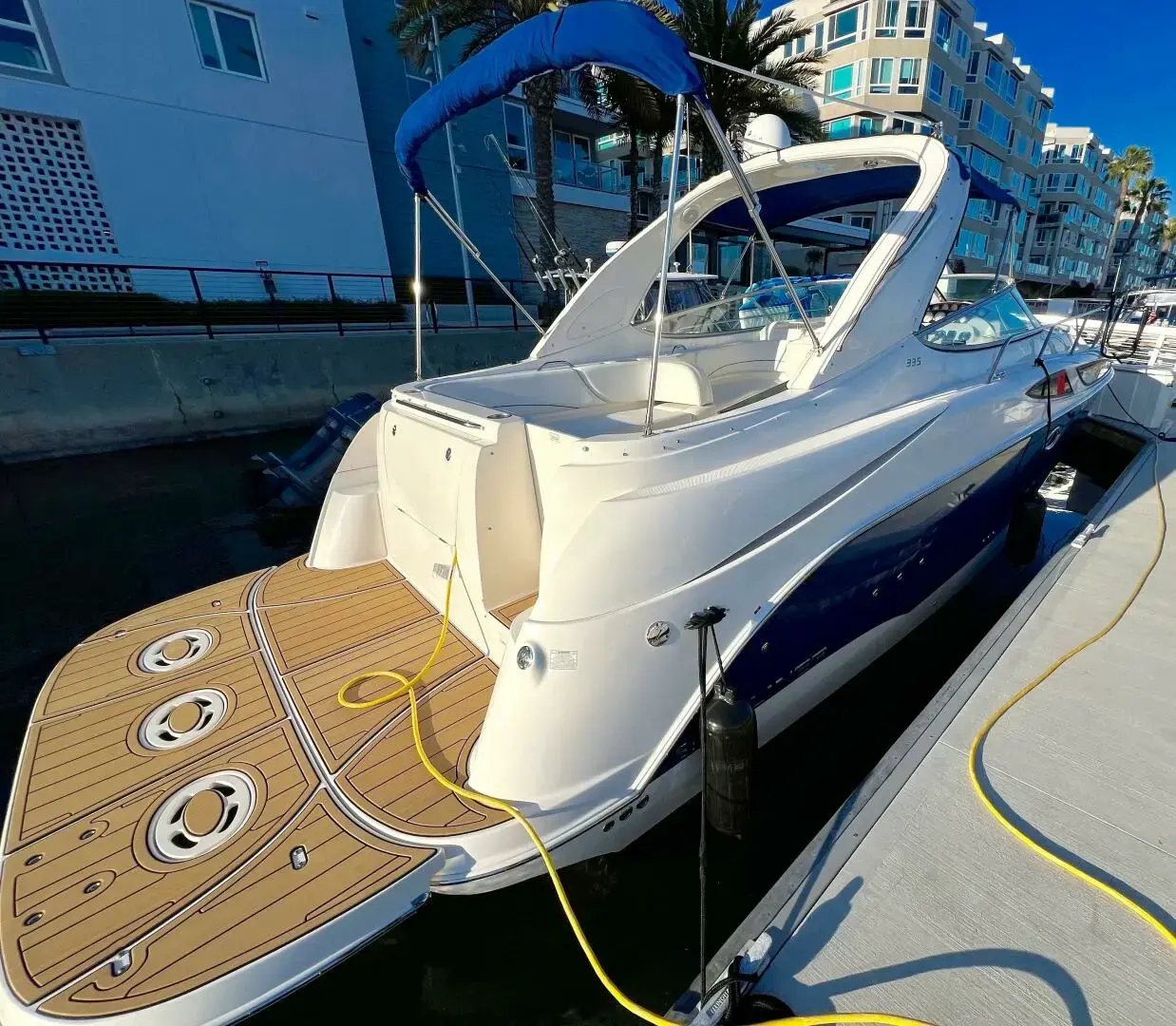 2012 Bayliner 335