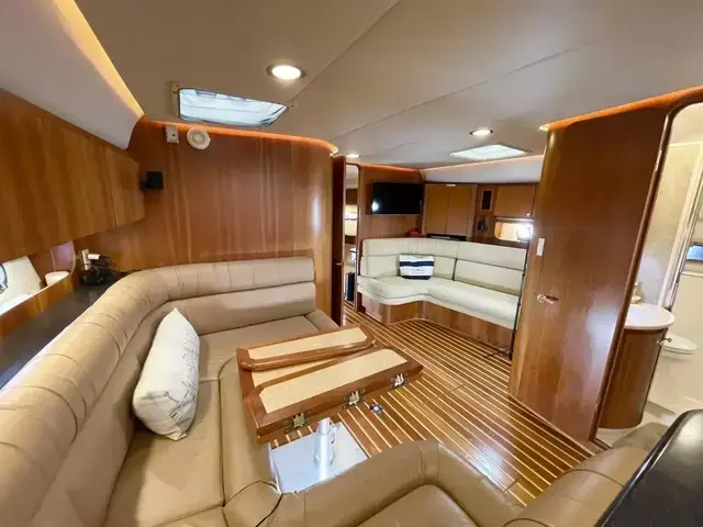 Tiara Yachts 5200 Sovran