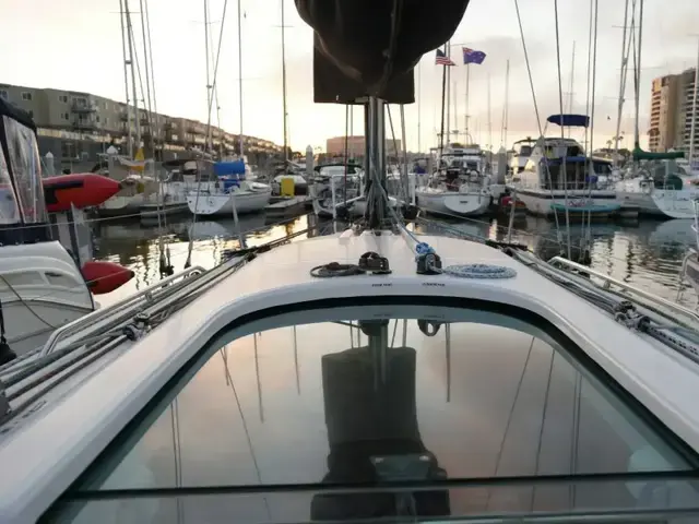 Beneteau 10R