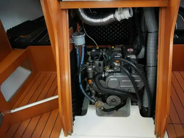 Beneteau 10R