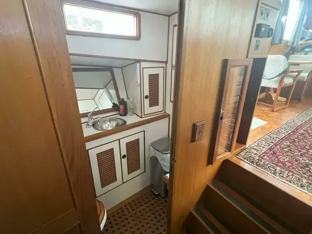 Ocean Alexander 43 Motoryacht