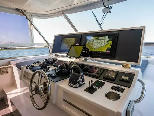 Regency P65 Pilothouse